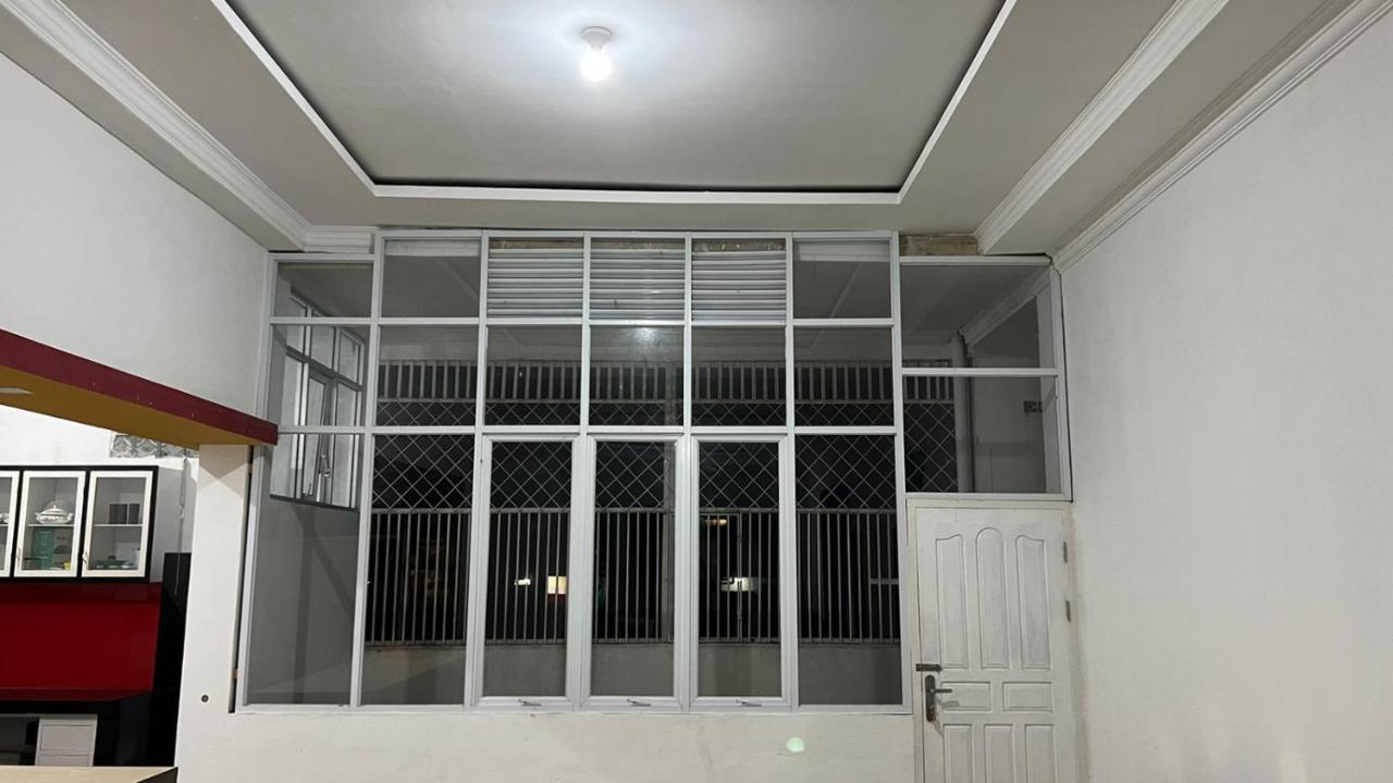Rumah 25 Syariah Bukittinggi Buitenkant foto
