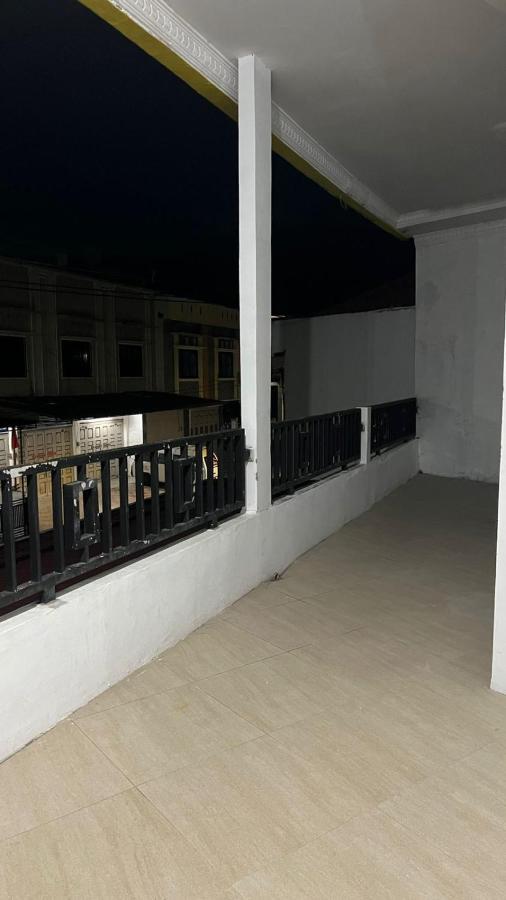 Rumah 25 Syariah Bukittinggi Buitenkant foto